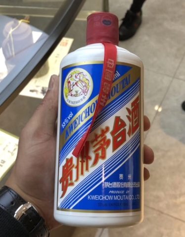 龍泉驛生肖茅臺(tái)酒回收-高價(jià)回收洋酒回收